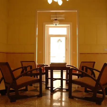 Palazzo Pantaleo Gasthof 3*