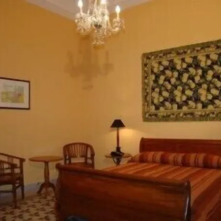 Palazzo Pantaleo 게스트하우스 3*