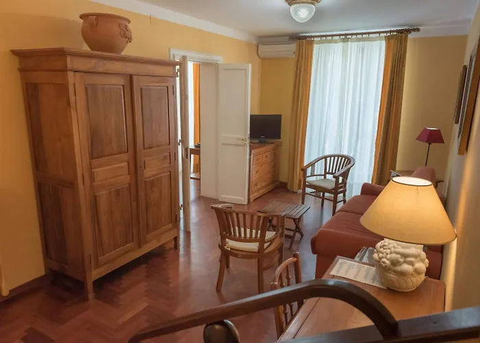 Palazzo Pantaleo Pensión Palermo