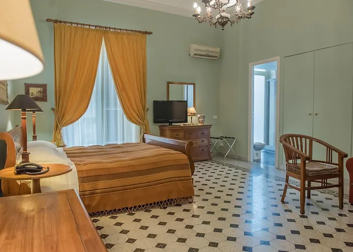 Pensión Palazzo Pantaleo 3*